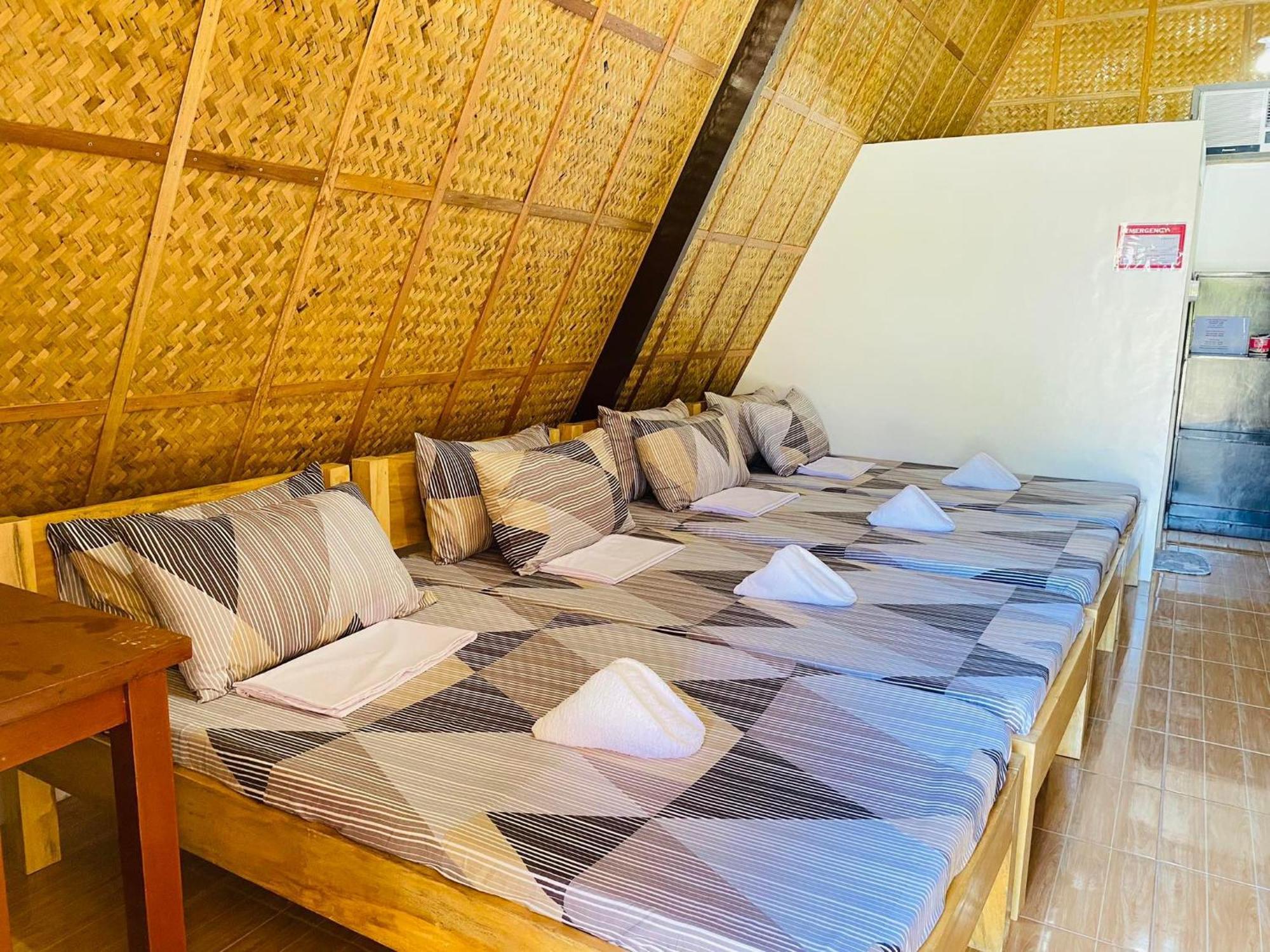 Casa Gracia'S Hotel And Restaurant Roxas  ภายนอก รูปภาพ