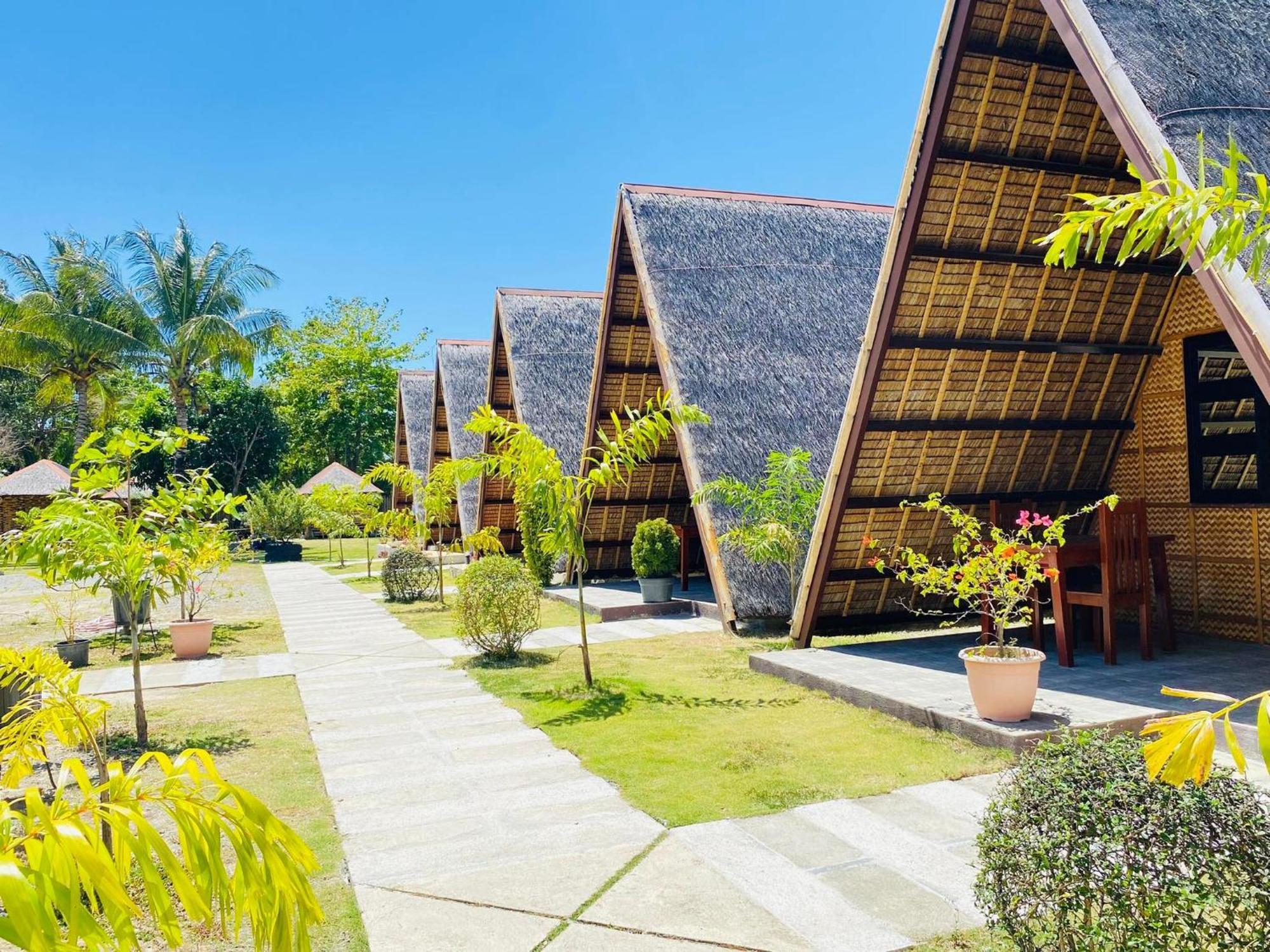 Casa Gracia'S Hotel And Restaurant Roxas  ภายนอก รูปภาพ